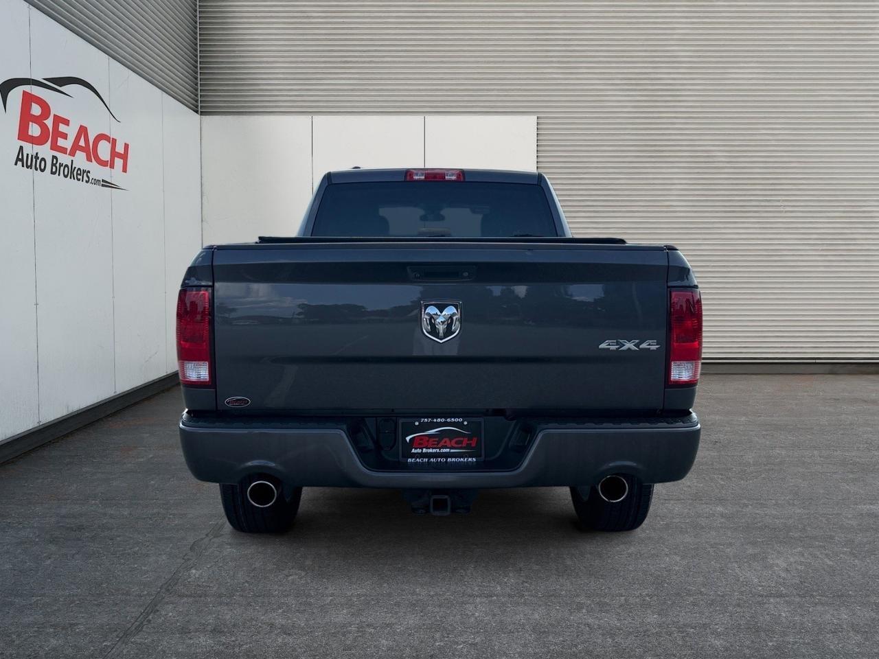 2018 Ram 1500 Express, BLUETOOTH, BACKUP CAMERA, TONNEAU COVER, RUNNING BOARDS, RAMBOXES, AFTER MARKET RADIO, POWER MIRRORS, BED LINER, TOW PACKAGE, TOW HOOKS, REMOTE KEYLESS ENTRY, COME AND TEST DRIVE THIS RAM 1500 TODAY! Norfolk VA