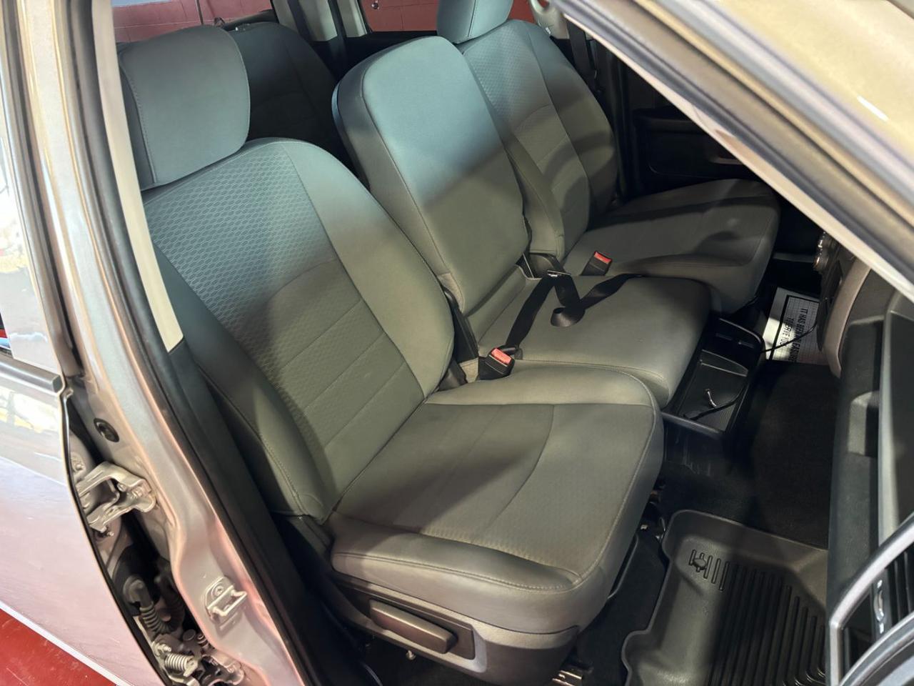 2018 Ram 1500 Express Crew Cab 4x4 5'7 Box Franklin OH