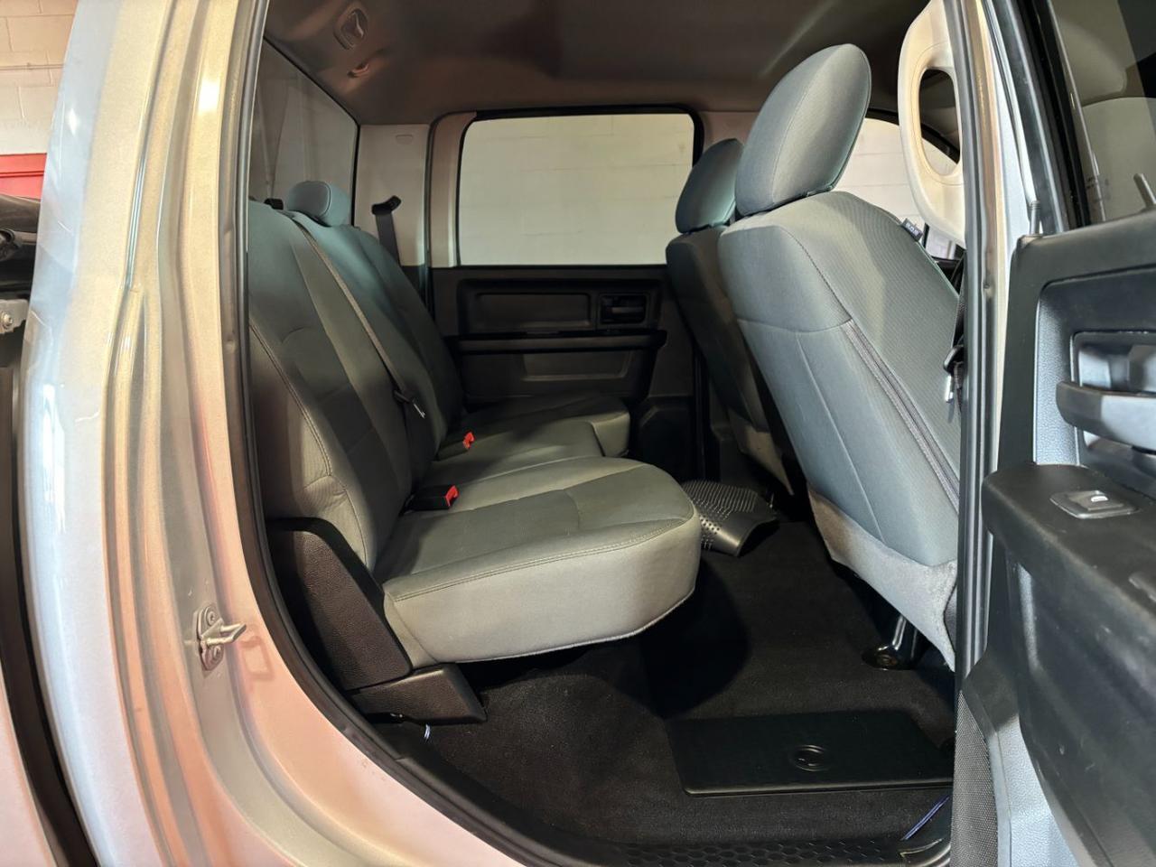 2018 Ram 1500 Express Crew Cab 4x4 5'7 Box Franklin OH