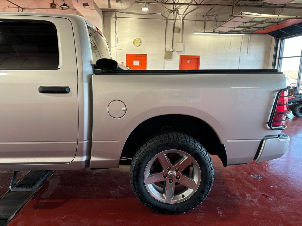 2018 Ram 1500 Express Crew Cab 4x4 5'7 Box Franklin OH