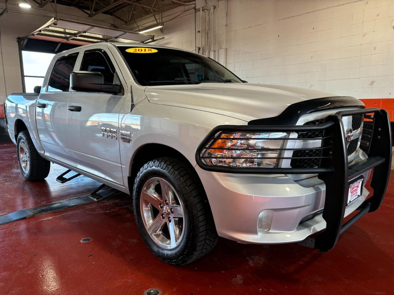2018 Ram 1500 Express Crew Cab 4x4 5'7 Box Franklin OH