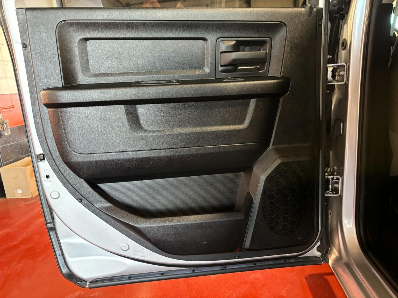 2018 Ram 1500 Express Crew Cab 4x4 5'7 Box Franklin OH