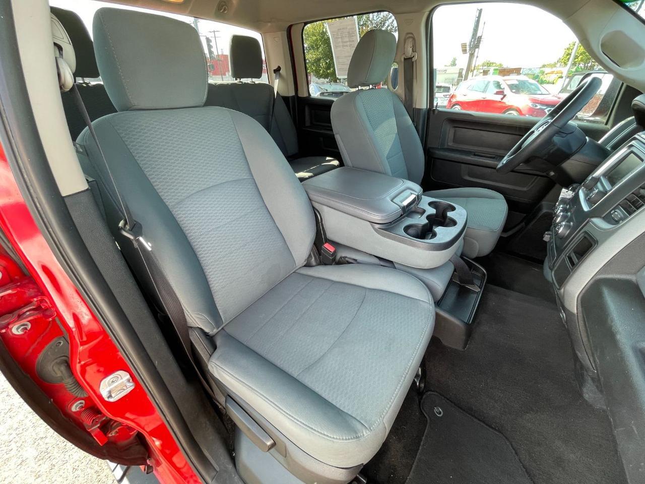 2018 Ram 1500 Express Crew Cab 4x4 5&apos;7 Box Spokane WA