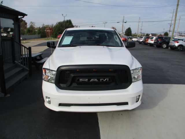 2018 Ram 1500 Express Quad Cab 4x4 6'4 Box