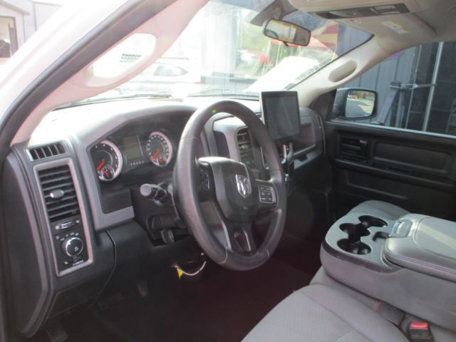 2018 Ram 1500 Express Quad Cab 4x4 6'4 Box Florence KY