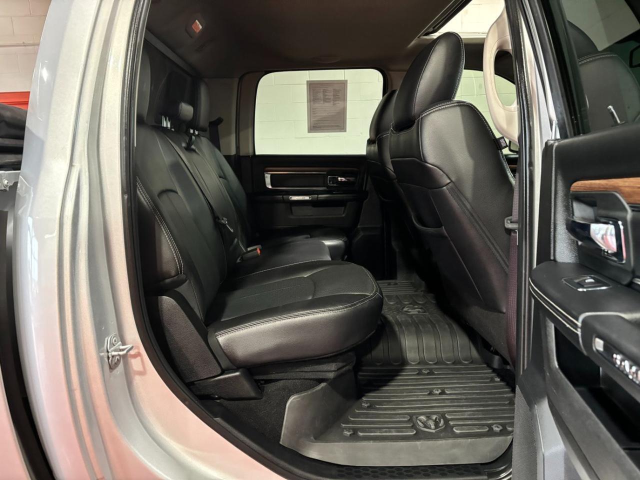 2018 Ram 1500 Laramie Crew Cab 4x4 5&apos;7 Box Franklin OH