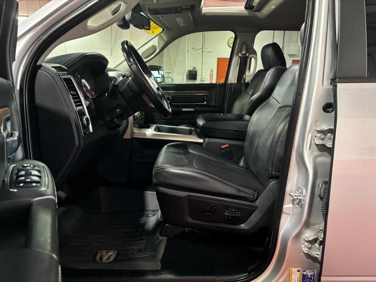 2018 Ram 1500 Laramie Crew Cab 4x4 5&apos;7 Box Franklin OH