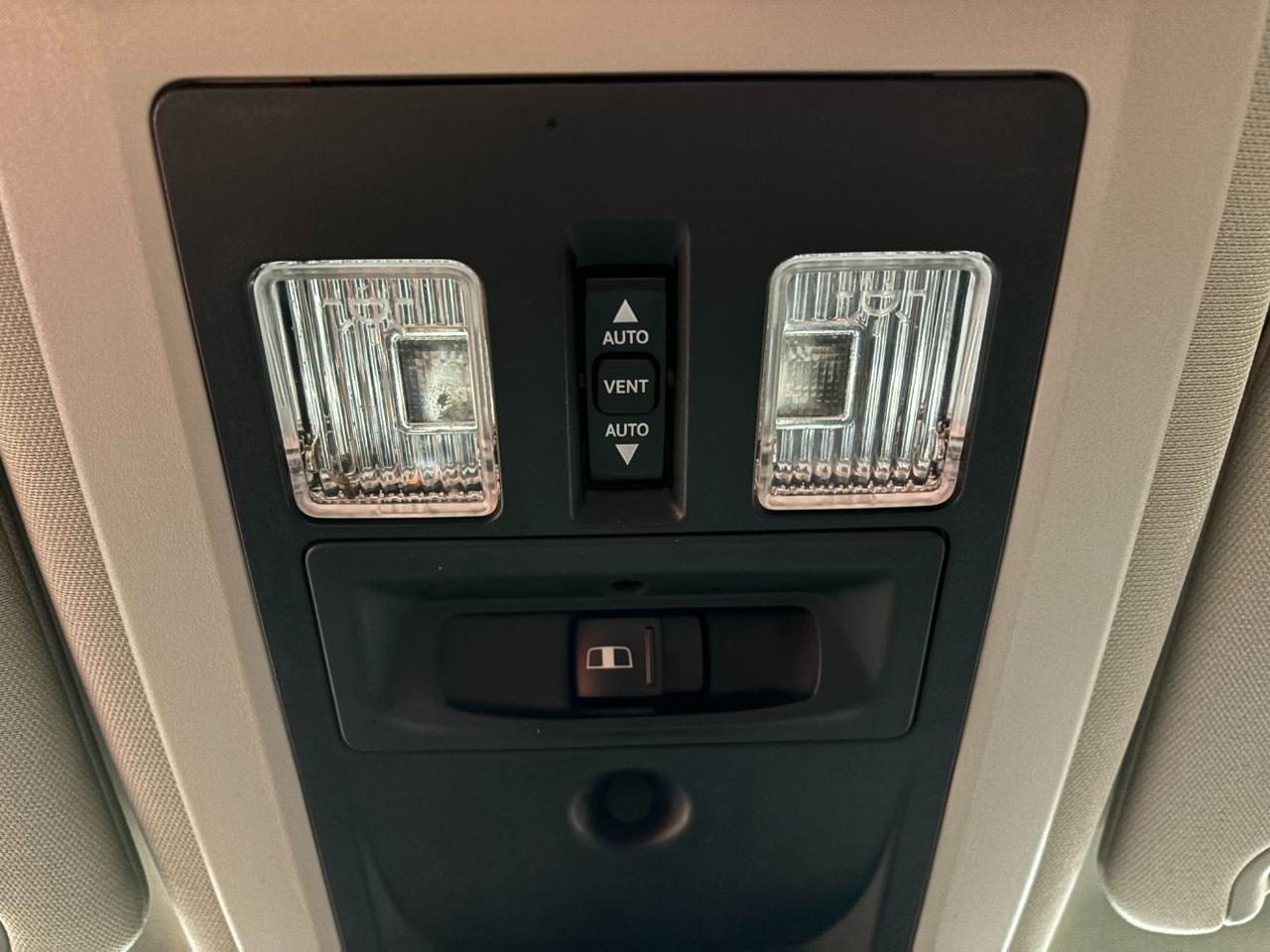 2018 Ram 1500 Laramie Crew Cab 4x4 5&apos;7 Box Franklin OH