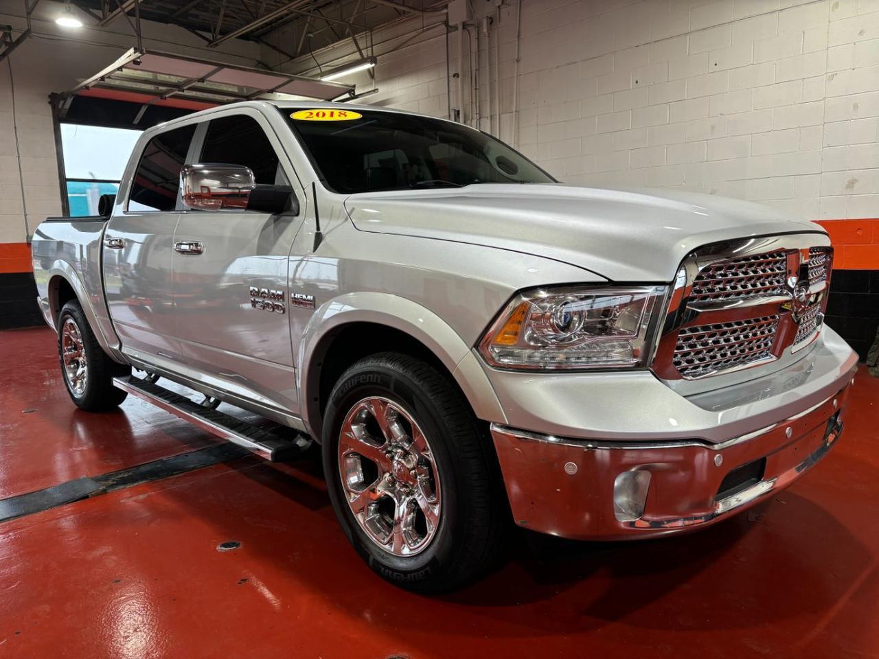 2018 Ram 1500 Laramie Crew Cab 4x4 5&apos;7 Box Franklin OH