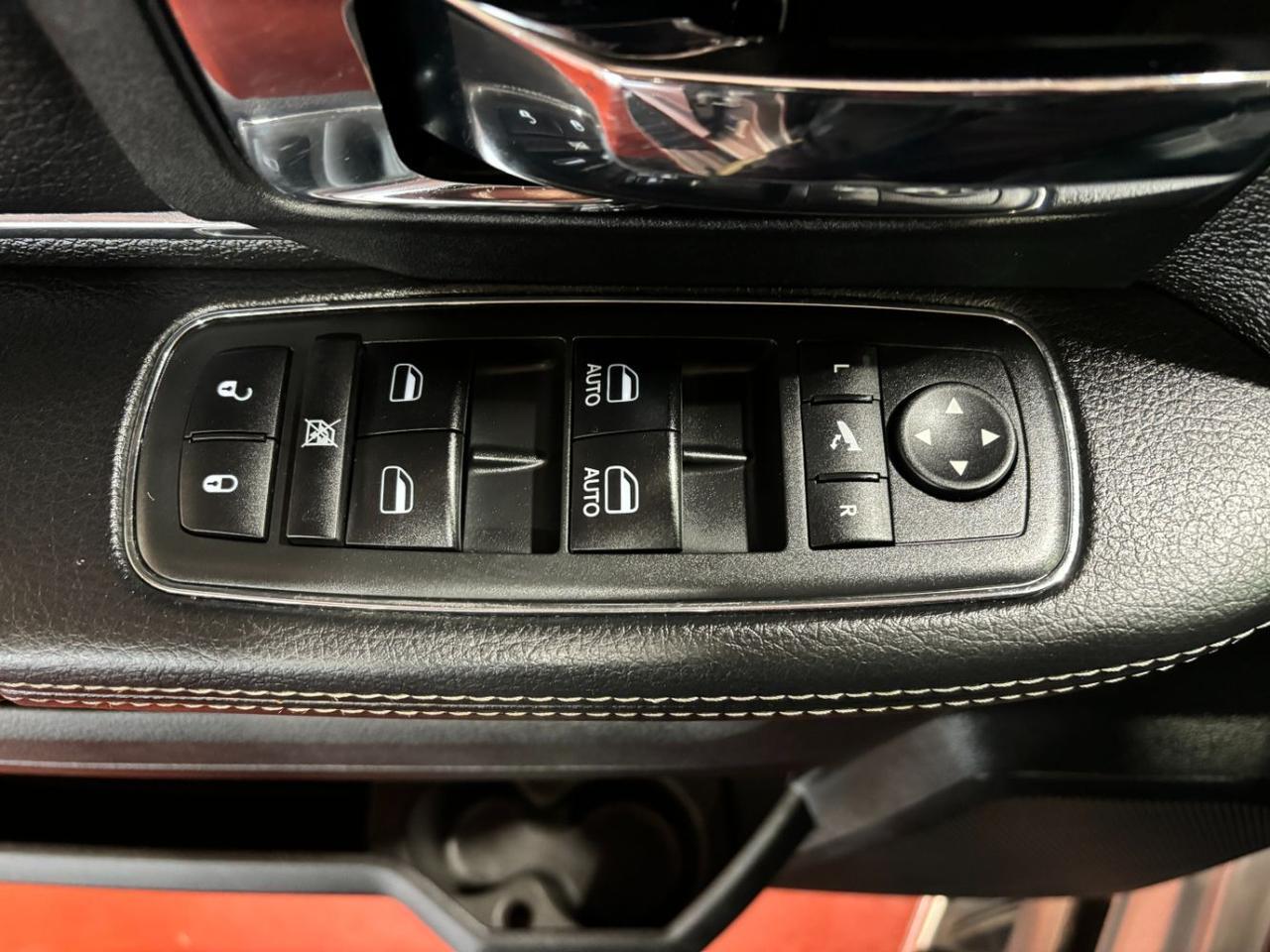 2018 Ram 1500 Laramie Crew Cab 4x4 5&apos;7 Box Franklin OH