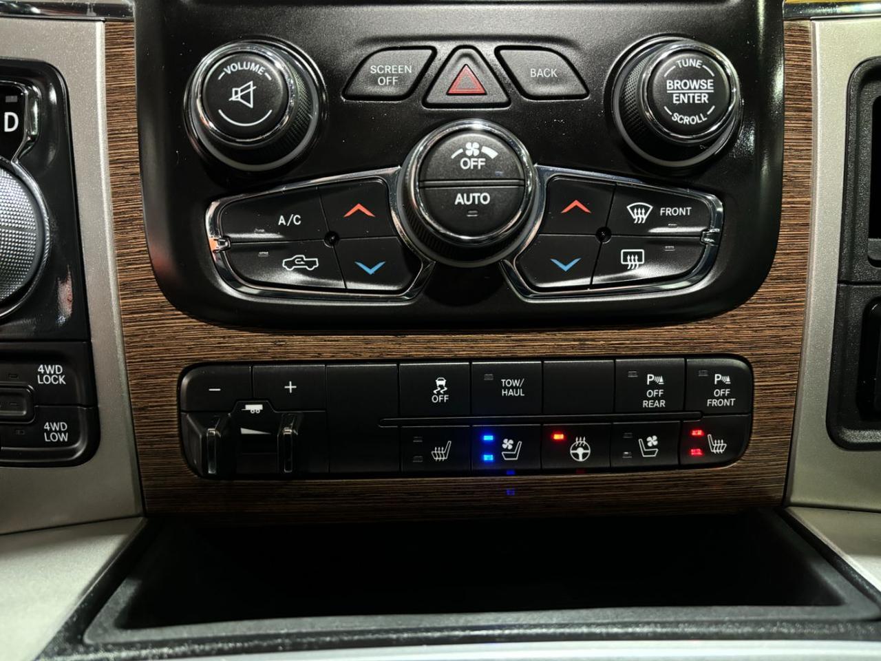 2018 Ram 1500 Laramie Crew Cab 4x4 5&apos;7 Box Franklin OH