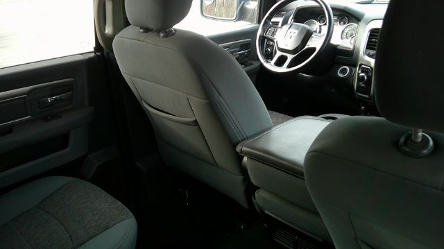 2018 Ram 1500 Lone Star Silver Crew Cab 4x2 5'7 Box San Antonio TX