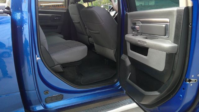 2018 Ram 1500 Lone Star Silver Crew Cab 4x2 5'7 Box San Antonio TX