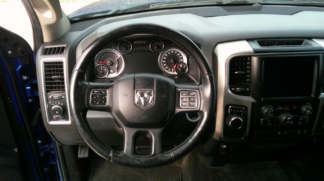 2018 Ram 1500 Lone Star Silver Crew Cab 4x2 5'7 Box San Antonio TX