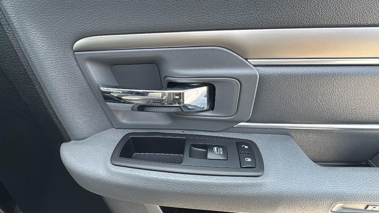 2018 Ram 1500 Lone Star Silver New Braunfels TX