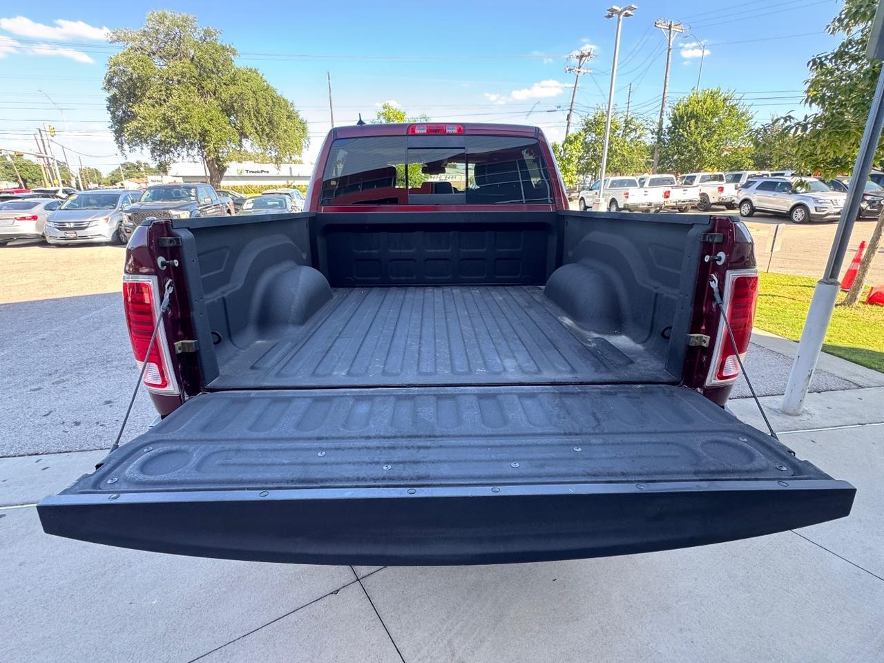 2018 Ram 1500 Longhorn Crew Cab 4x2 5&apos;7 Box Austin TX