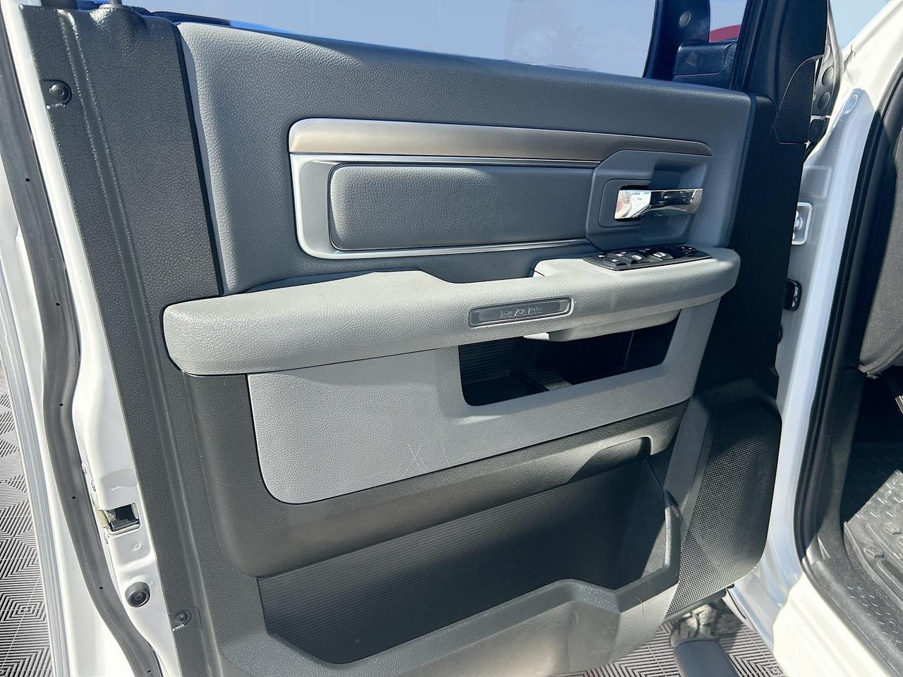 2018 Ram 1500 Outdoorsman 4x4 Crew Cab Box Venice FL