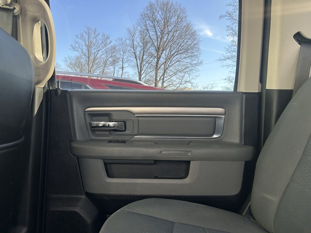 2018 Ram 1500 SLT Crestwood KY