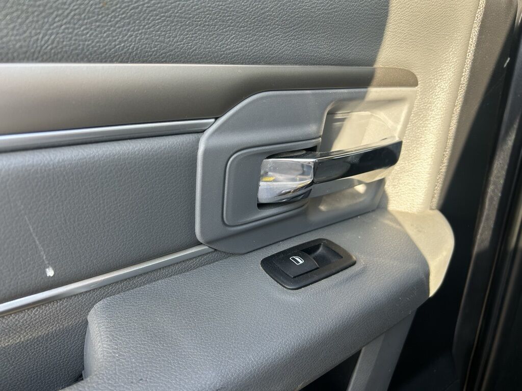 2018 Ram 1500 SLT Crestwood KY