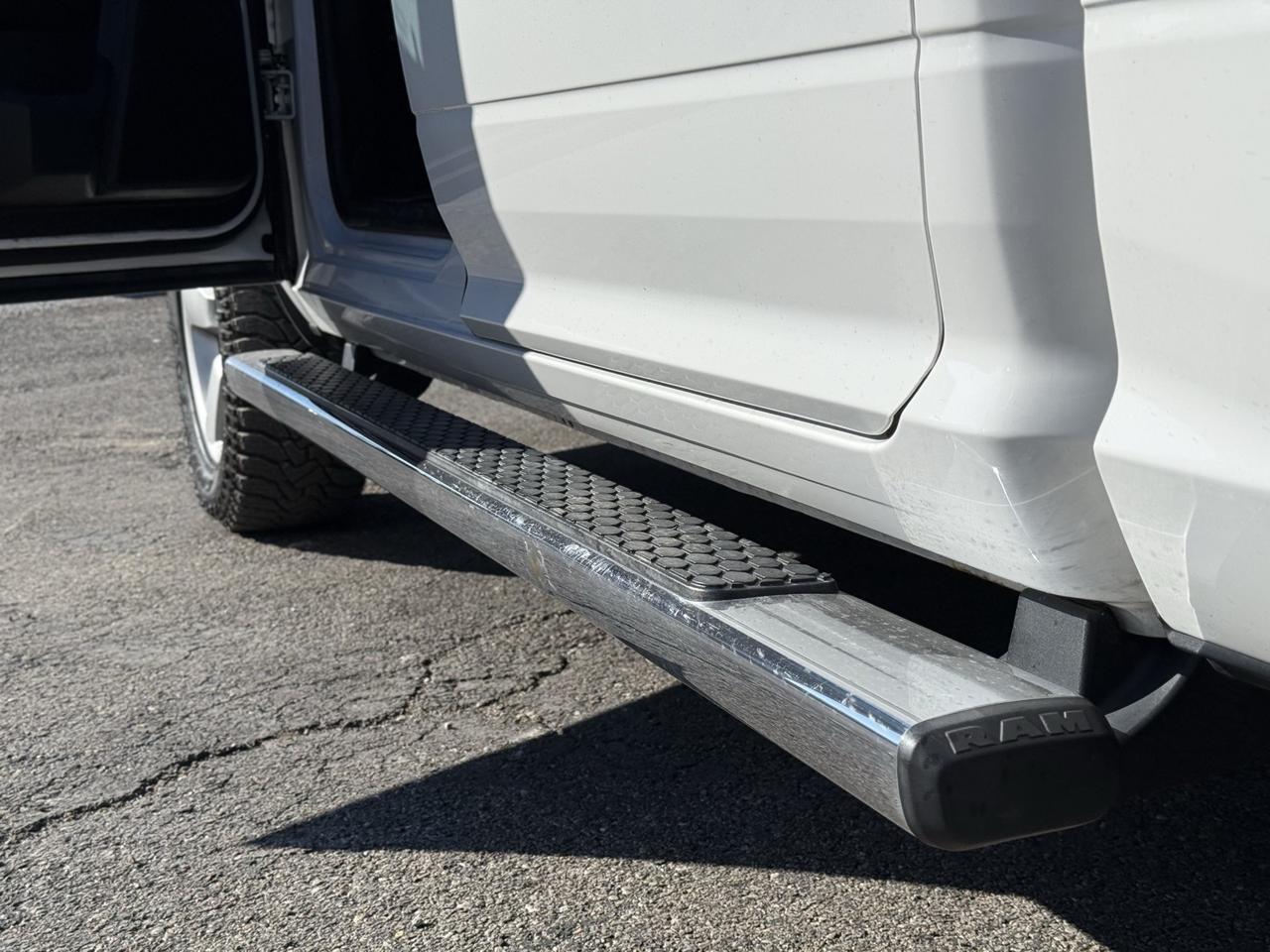 2018 Ram 1500 SLT Crestwood KY