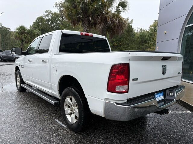 2018 Ram 1500 SLT photo 3