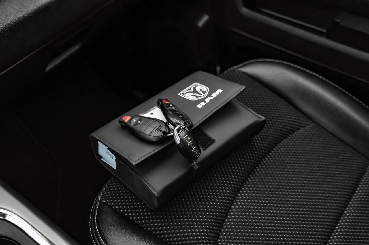 2018 Ram 1500 SPORT CREW CAB 4WD 5.7L HEMI NAVIGATION REAR CAMERA POWER DRIVER SEAT Carrollton TX