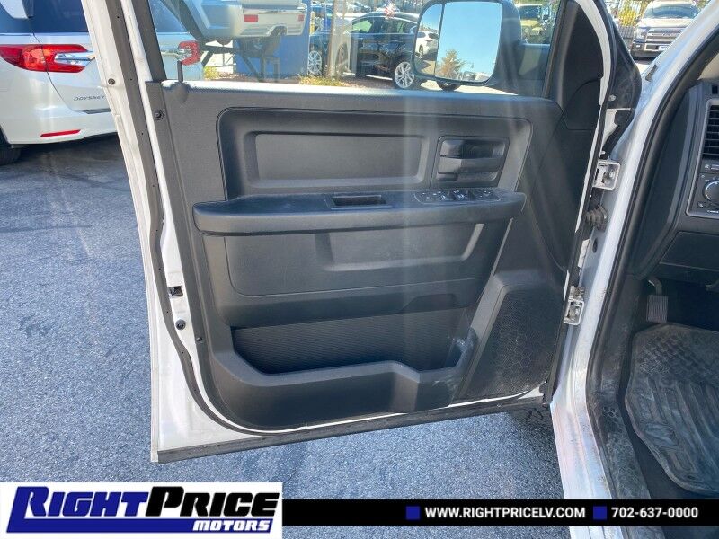 2018 Ram 1500 photo 14
