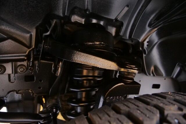 2018 Ram 1500 Sport 4X4 / Wheels & Tires / UPGRADES / 5.7L V8! High Point NC