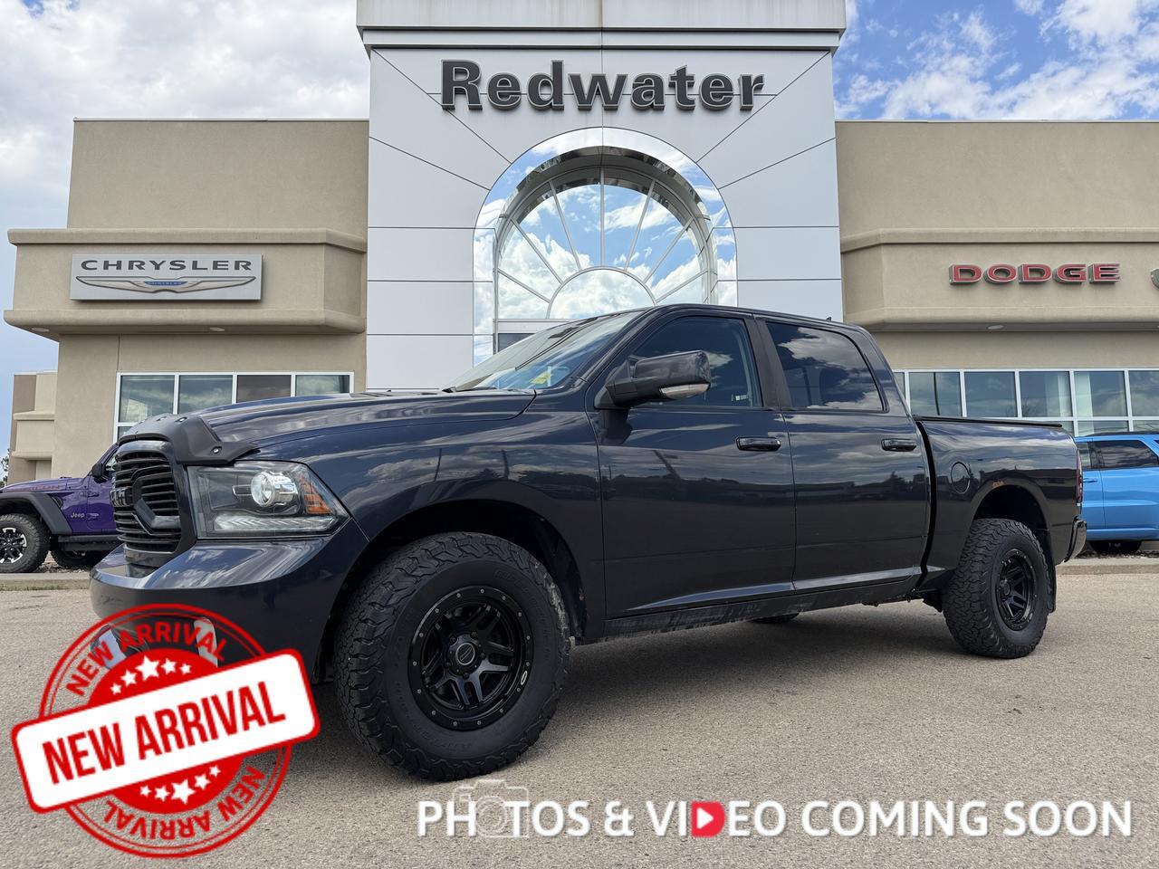 2018 Ram 1500 Sport Crew Cab 4x4 | HEMI V8 | Heated Seats | NAV | 20IN Wheels | Keyless Entry | Cloth