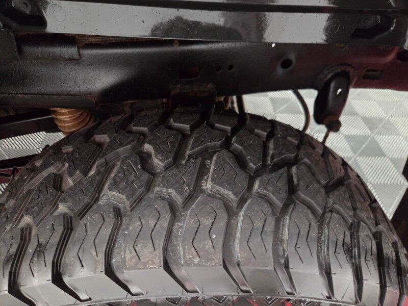 2018 Ram 2500 4WD Reg Cab 6.7L Diesel Camper Shell NEW 35in Tires FREE WARRANTY Call (682)587-6288 Arlington TX