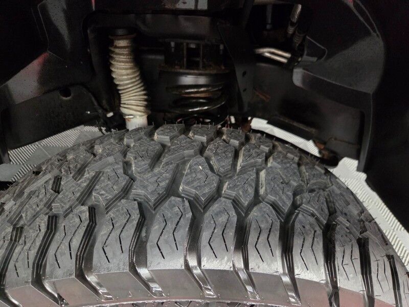 2018 Ram 2500 4WD Reg Cab 6.7L Diesel Camper Shell NEW 35in Tires FREE WARRANTY Call (682)587-6288 Arlington TX