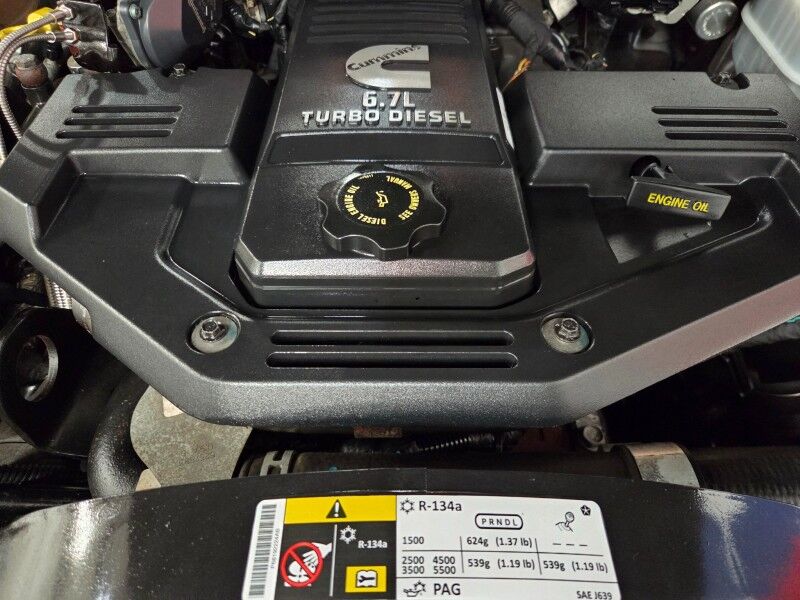 2018 Ram 2500 4WD Reg Cab 6.7L Diesel Camper Shell NEW 35in Tires FREE WARRANTY Call (682)587-6288 Arlington TX