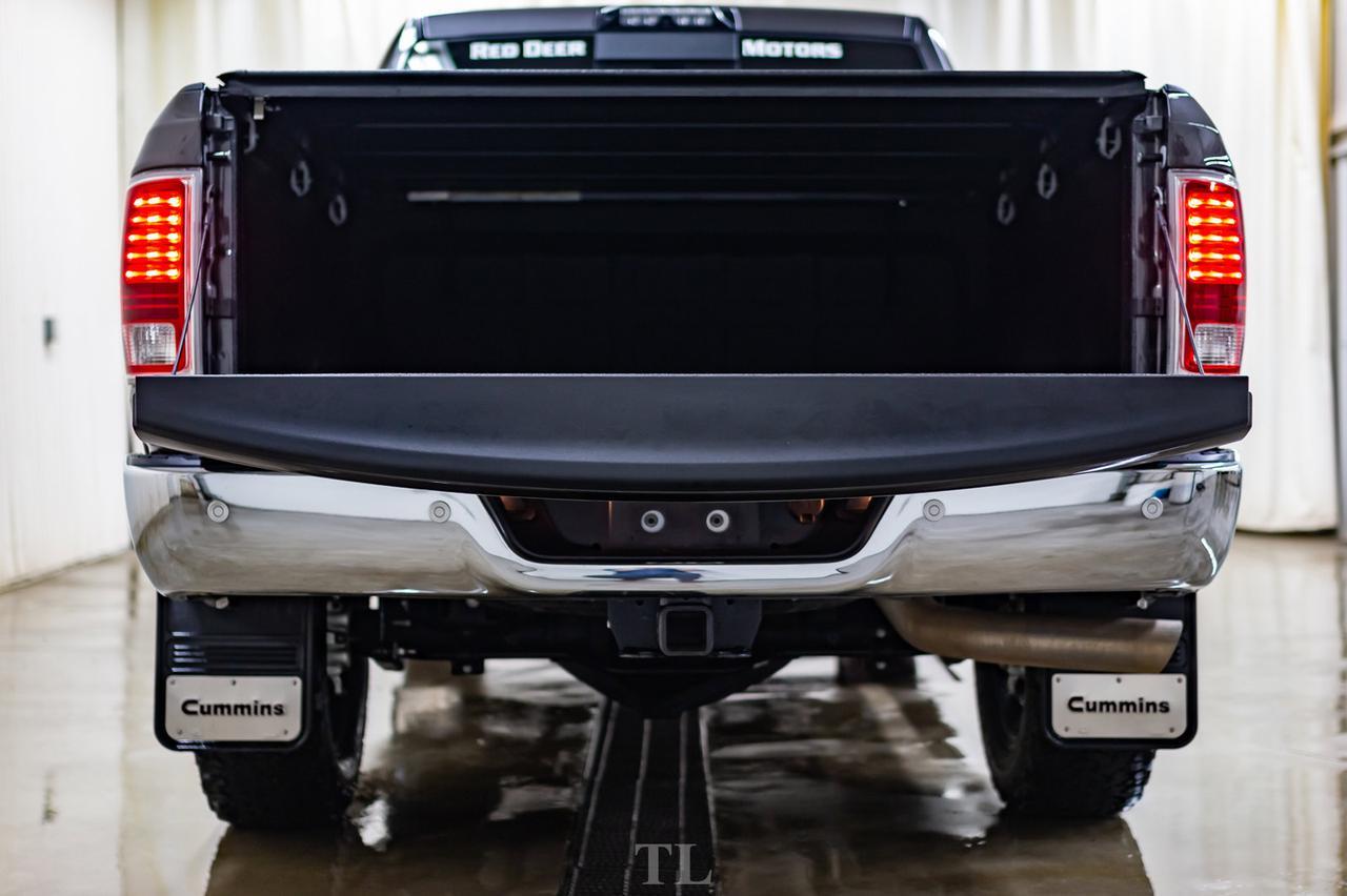 2018 Ram 2500 4x4 Crew Cab Laramie Diesel Leather Roof Nav Red Deer AB