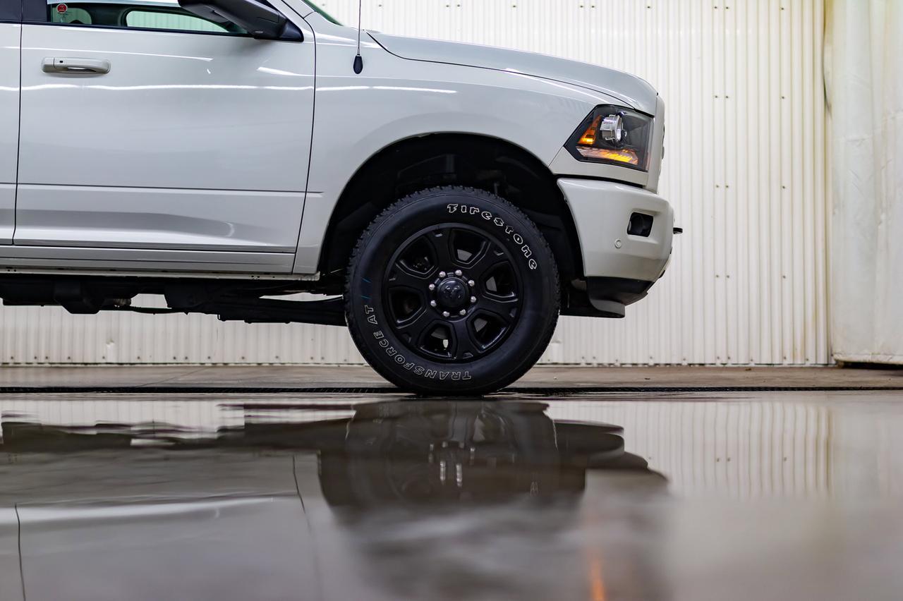 2018 Ram 2500 4x4 Crew Cab Laramie Diesel Leather Roof Nav Red Deer AB