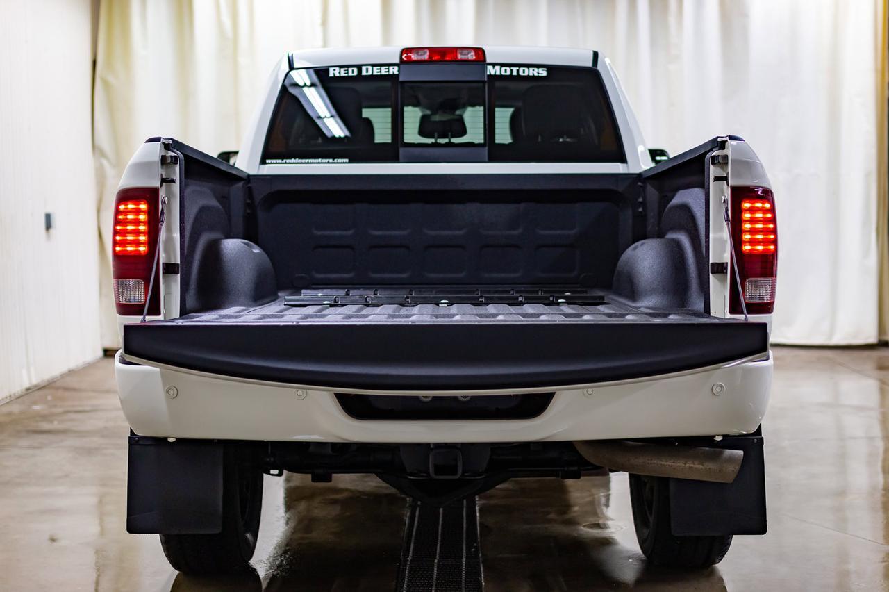 2018 Ram 2500 4x4 Crew Cab Laramie Diesel Leather Roof Nav Red Deer AB