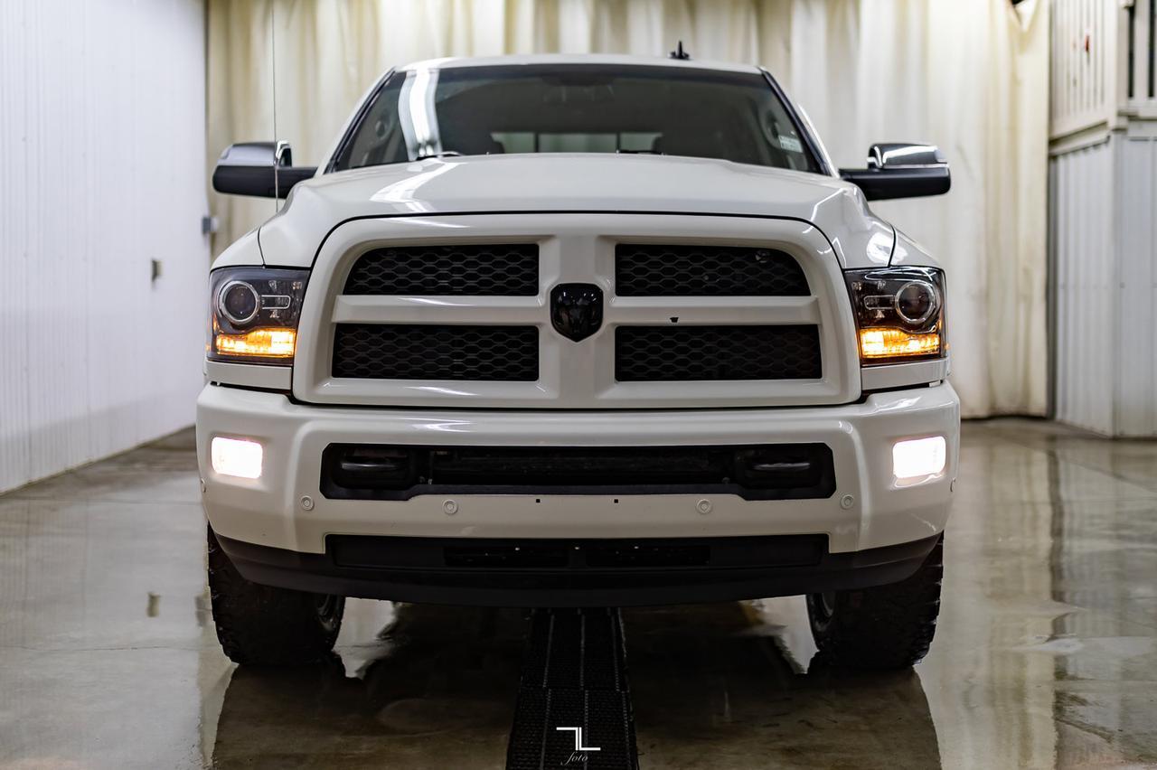 2018 Ram 2500 4x4 Crew Cab Laramie Diesel Manual Leather Roof Nav Red Deer AB