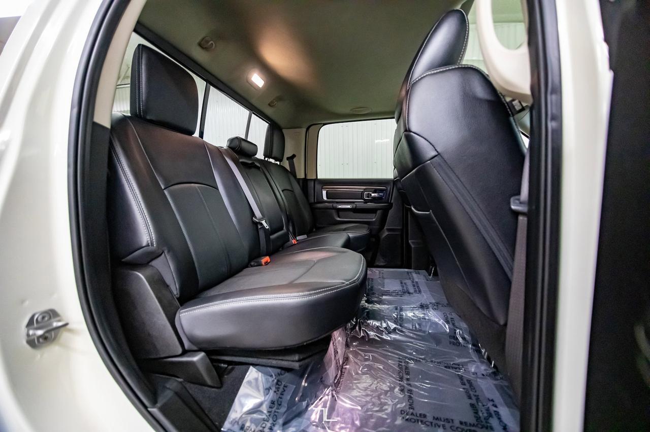 2018 Ram 2500 4x4 Crew Cab Laramie Diesel Manual Leather Roof Nav Red Deer AB