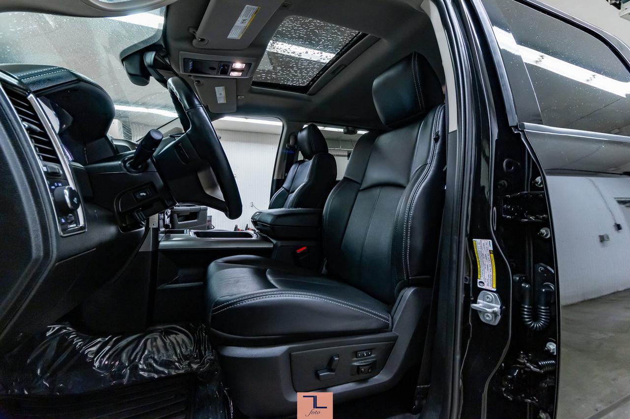 2018 Ram 2500 4x4 Crew Cab Laramie Leather Roof Nav Red Deer AB