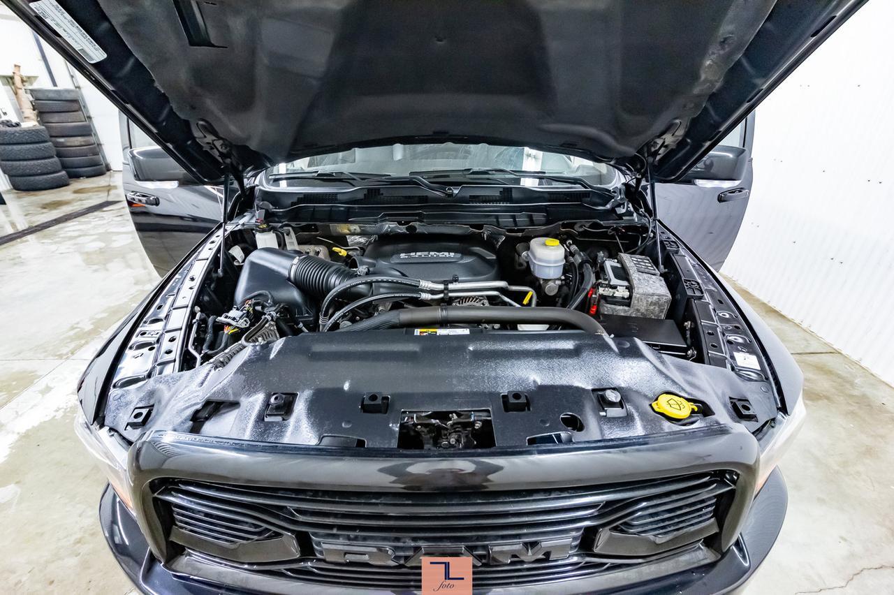 2018 Ram 2500 4x4 Crew Cab Laramie Leather Roof Nav Red Deer AB