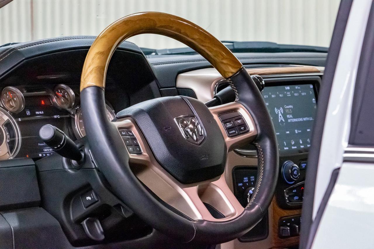 2018 Ram 2500 4x4 Crew Cab Longhorn Leather Roof Nav Red Deer AB