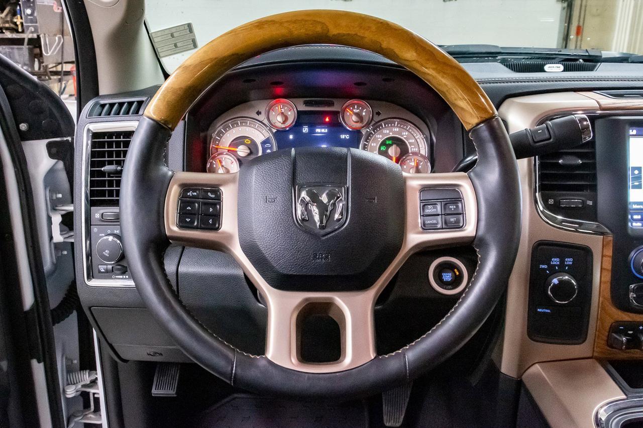 2018 Ram 2500 4x4 Crew Cab Longhorn Leather Roof Nav Red Deer AB