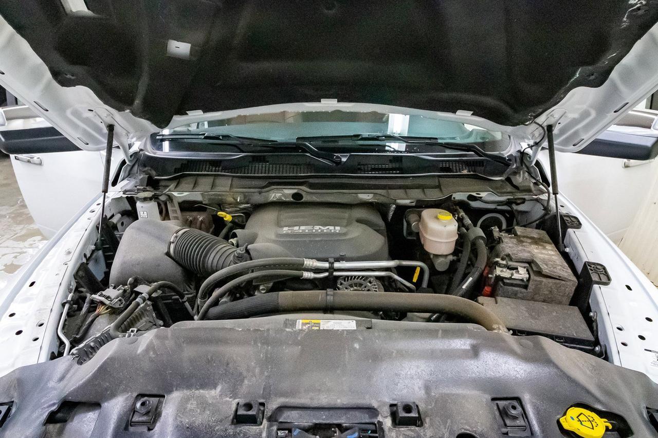 2018 Ram 2500 4x4 Crew Cab Longhorn Leather Roof Nav Red Deer AB