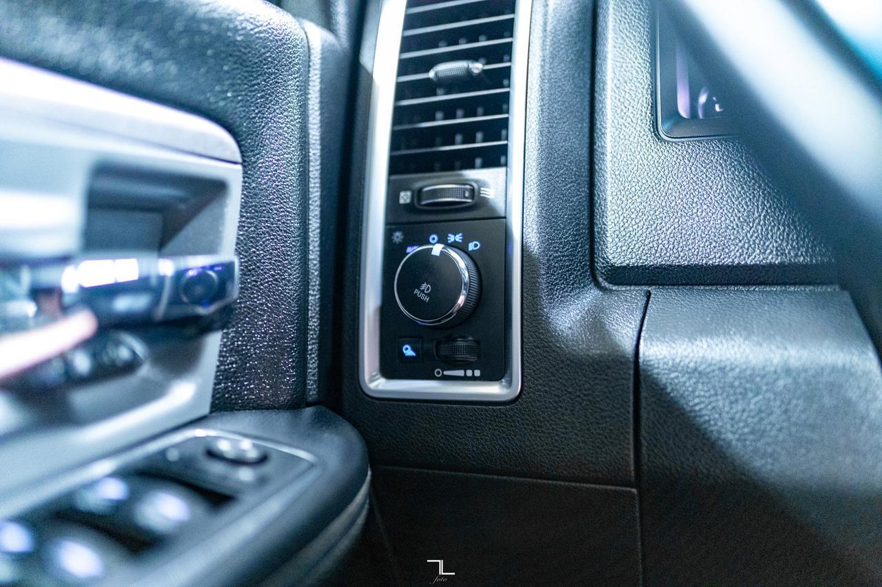 2018 Ram 2500 4x4 Crew Cab Power Wagon HEMI Nav BCam Red Deer AB