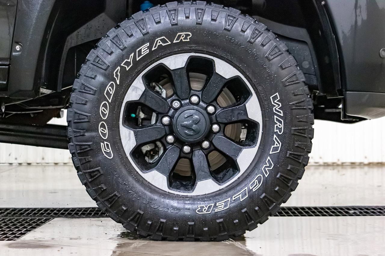 2018 Ram 2500 4x4 Crew Cab Power Wagon HEMI Roof BCam Red Deer AB