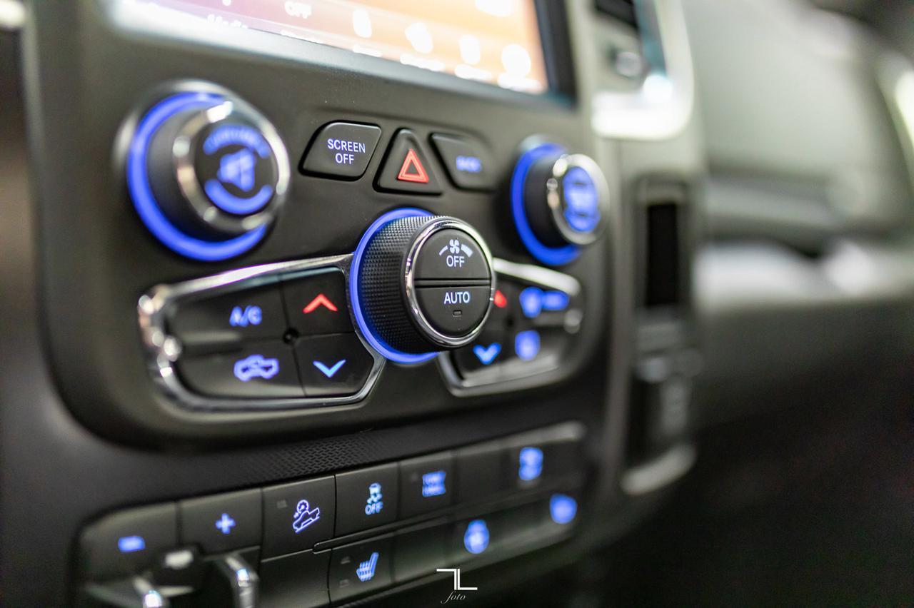 2018 Ram 2500 4x4 Crew Cab Power Wagon HEMI Roof BCam Red Deer AB