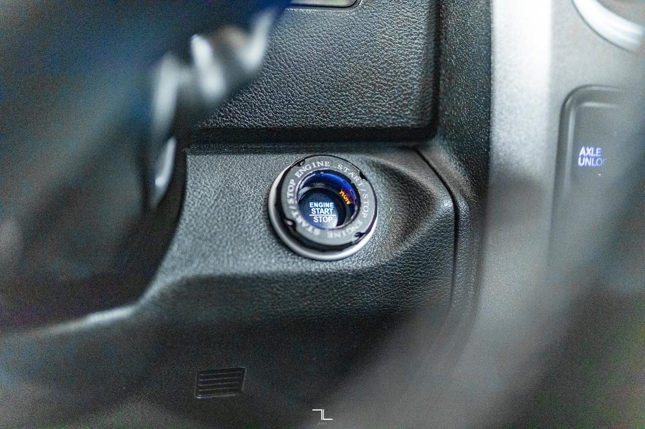 2018 Ram 2500 4x4 Crew Cab Power Wagon Leather Roof BCam Red Deer AB