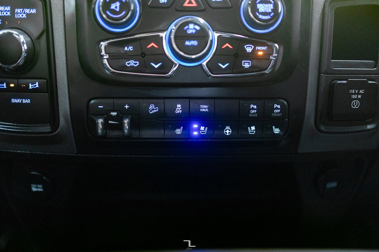 2018 Ram 2500 4x4 Crew Cab Power Wagon Leather Roof Nav Red Deer AB