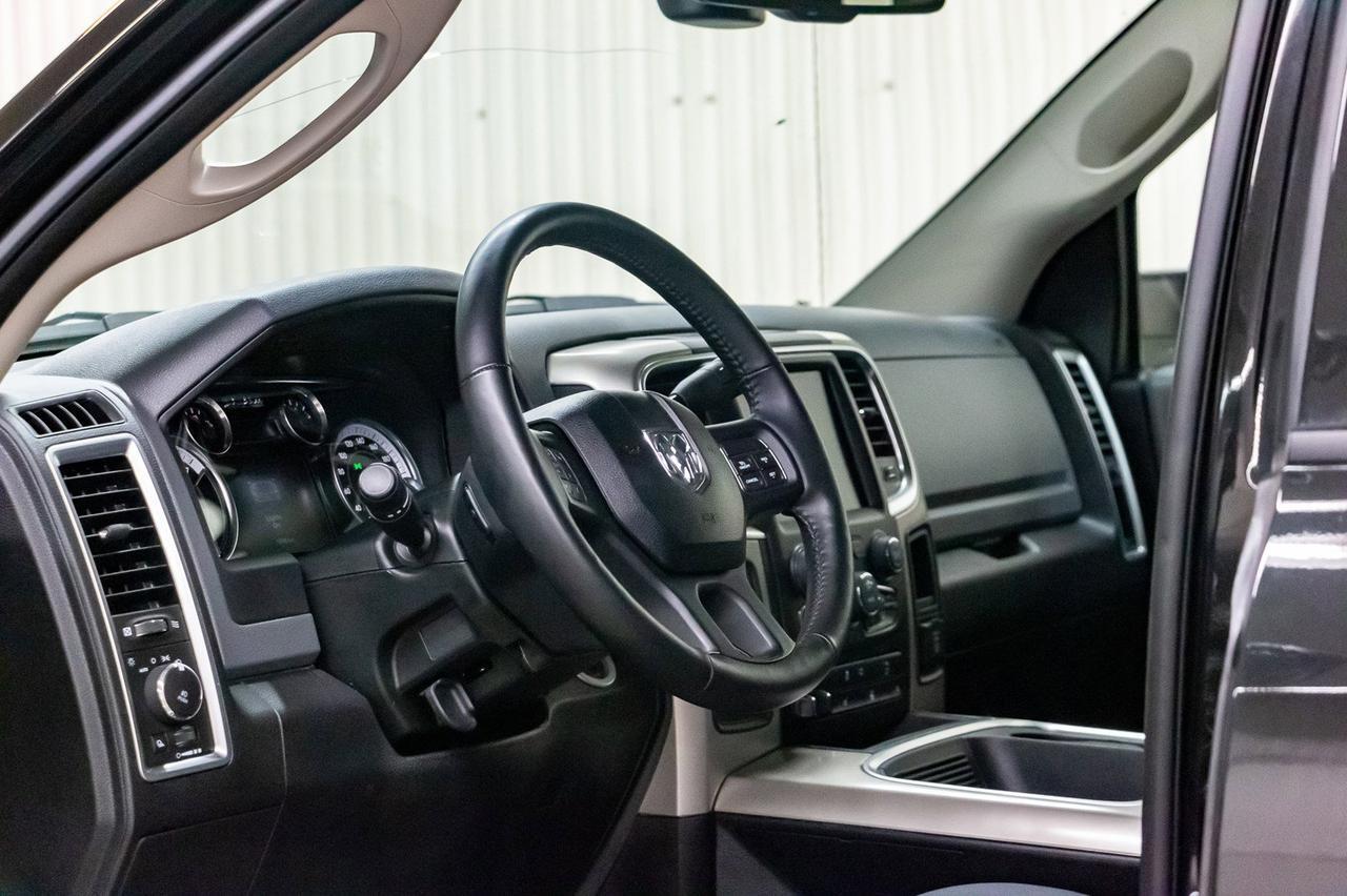 2018 Ram 2500 4x4 Crew Cab SLT BCam Red Deer AB