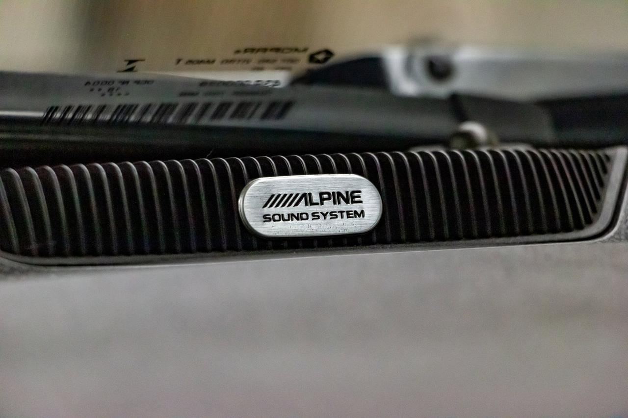 2018 Ram 2500 4x4 Crew Cab SLT Diesel Manual 6" Lift Red Deer AB