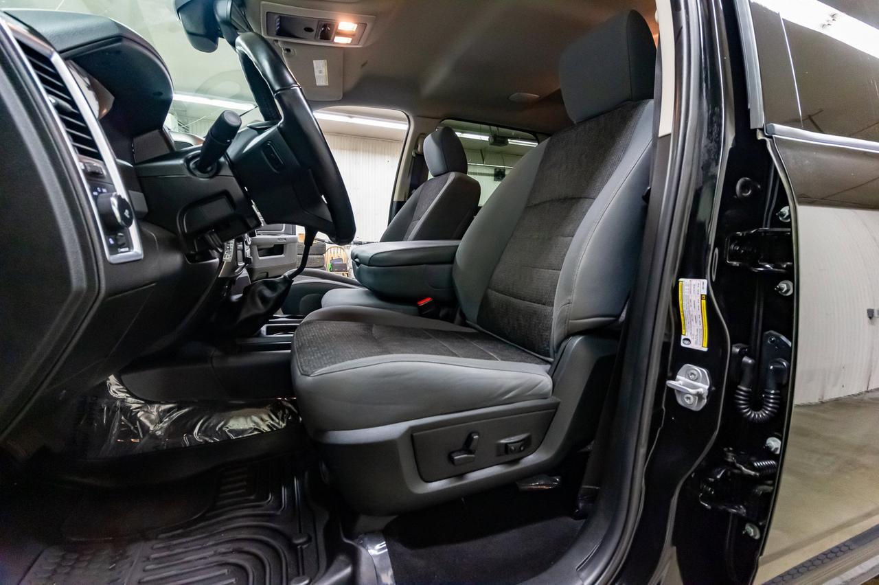 2018 Ram 2500 4x4 Crew Cab SLT Diesel Manual 6" Lift Red Deer AB